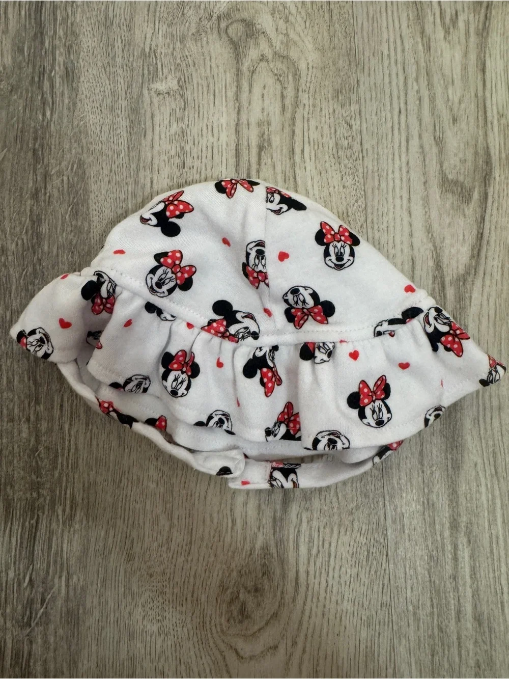 Disney Kids Minnie Mouse White Hat with Red Accents